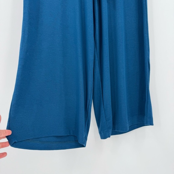 Universal Standard TravelKnit Wide Leg Pants in Blue Teal Size XS or 10-12 - Picture 11 of 14